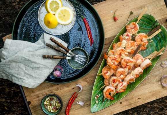 Kráľovské krevety s cesnakom